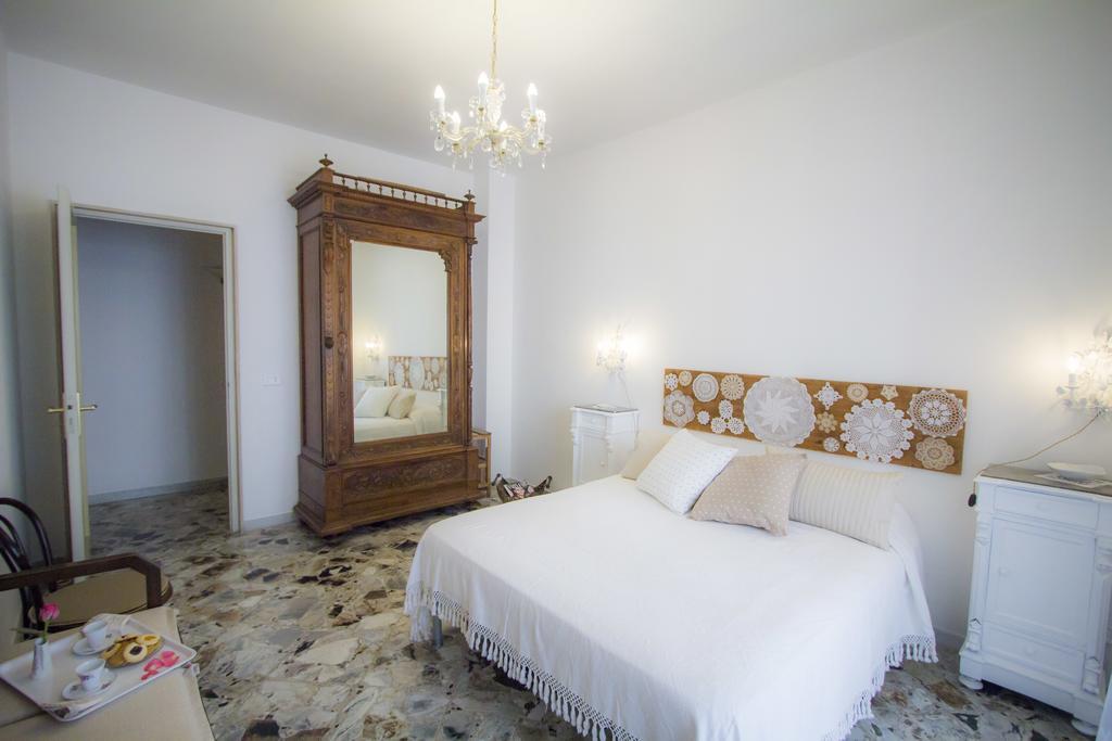 Bari Grand Central Apartment エクステリア 写真