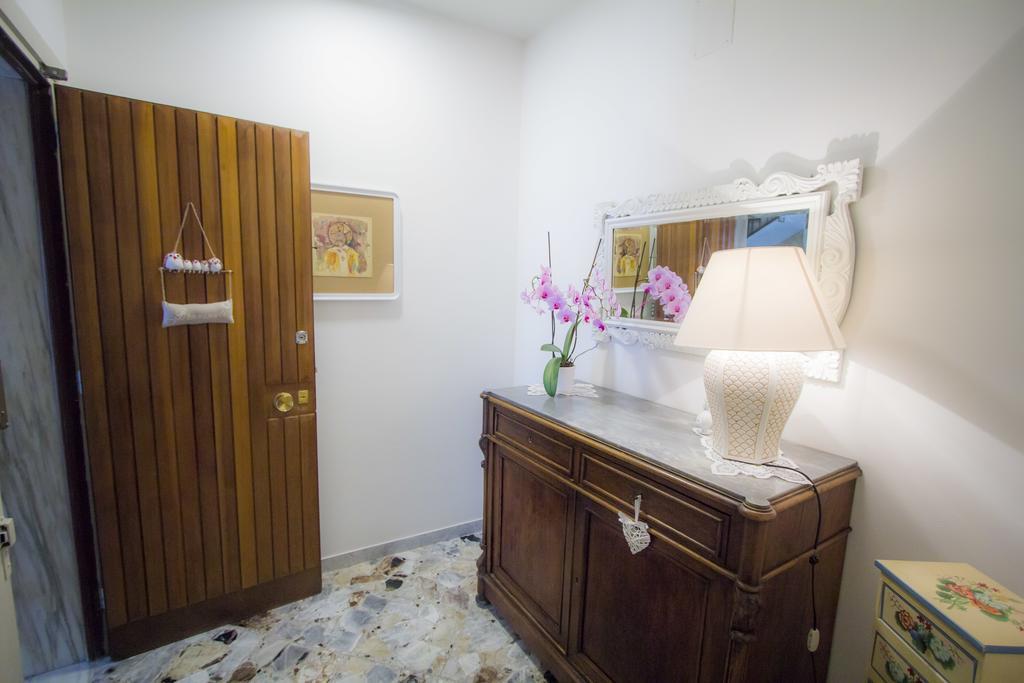Bari Grand Central Apartment エクステリア 写真