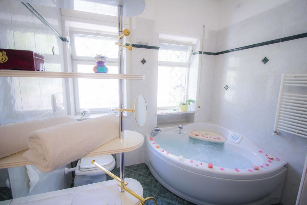 Bari Grand Central Apartment エクステリア 写真
